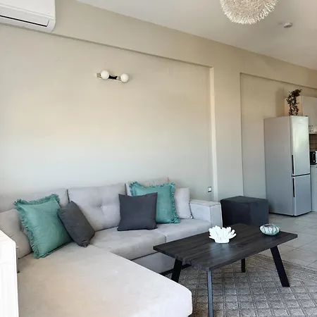 Solomos Apartament *