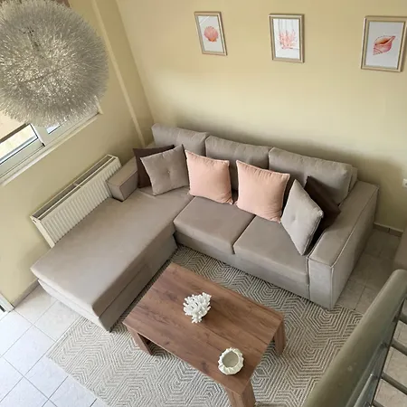 Solomos Apartment *