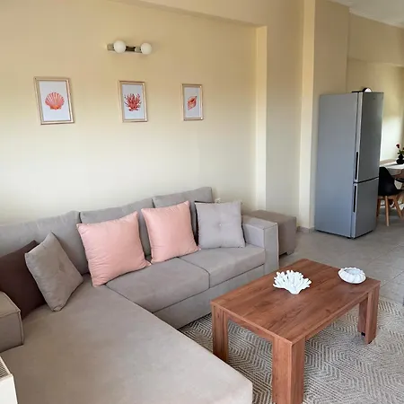 Apartment Solomos